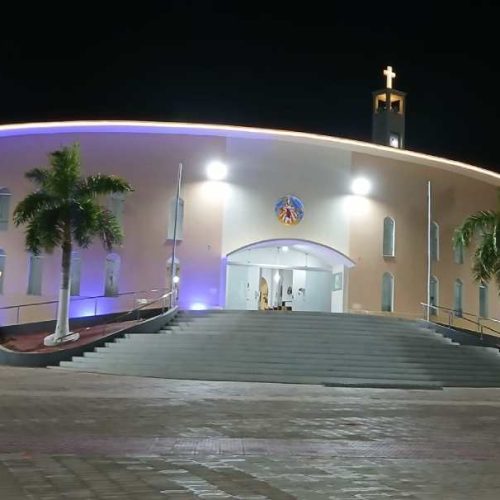 Igreja do Sagrado Coração de Jesus passa por reforma para festa do padroeiro em Caculé