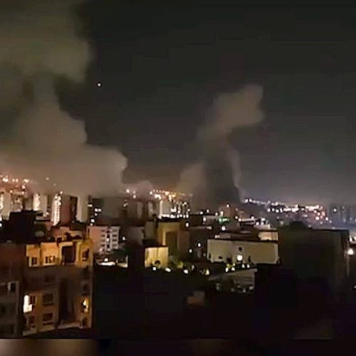 Israel bombardeia o Irã, mira instalações nucleares e mata chefe das Forças Armadas