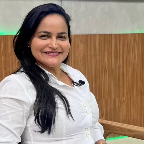Lauro de Freitas: Débora Regis tem 61% de aprovação nos 100 primeiros dias de governo