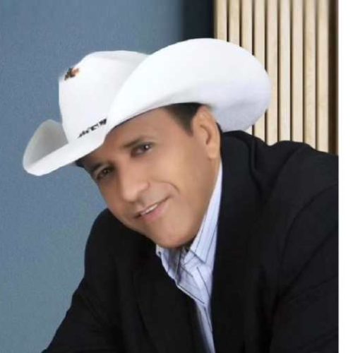 Morre aos 65 anos o cantor gospel Carlinhos Novaes