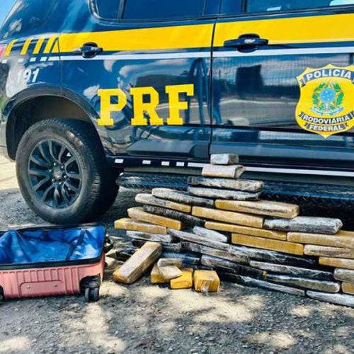 Mulher é presa transportando 33 quilos de maconha na BR-116 em Jequié