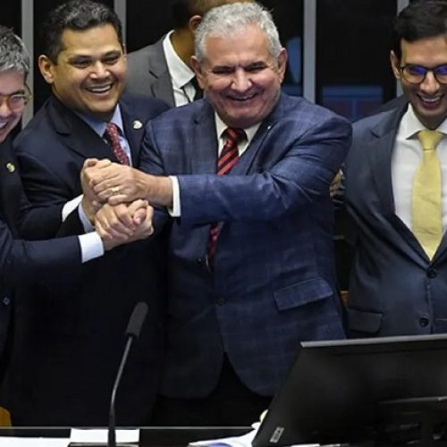 Orçamento 2025, enfim, é aprovado no Congresso Nacional
