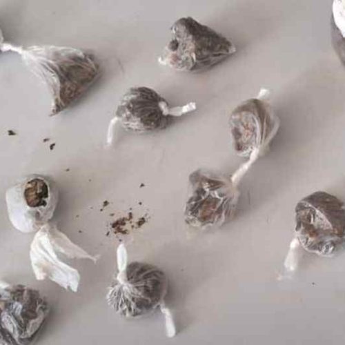 PM prende homem por suspeita de tráfico de drogas, em Caetité