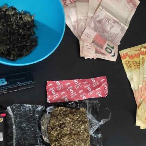 PM prende mulher suspeita de tráfico de drogas em Caetité