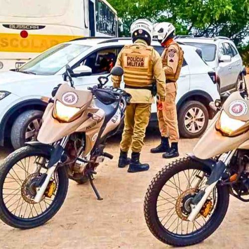 Polícia Militar recupera veículo roubado durante patrulhamento em Tanhaçu