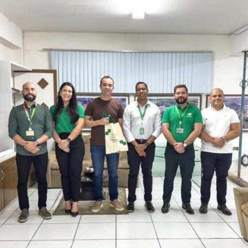 Prefeitura se reúne com a Neoenergia Coelba para discutir melhorias no fornecimento de energia elétrica e novas parcerias para o município