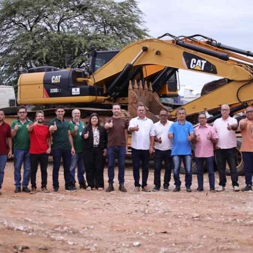 Prefeitura de Brumado inicia limpeza de aguadas e abertura de cacimbas na zona rural