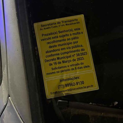 Prefeitura de Macaúbas inicia retirada de carros abandonados das ruas