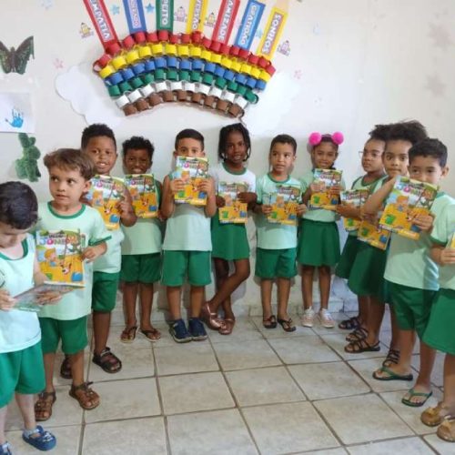 Projeto “Adote um Leitor” leva incentivo à leitura a crianças em Livramento e região
