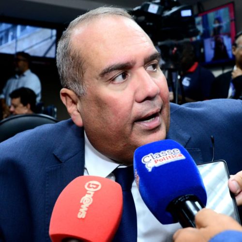 Sandro Régis critica migrações para base de Jerônimo e diz que fotos não significam apoio