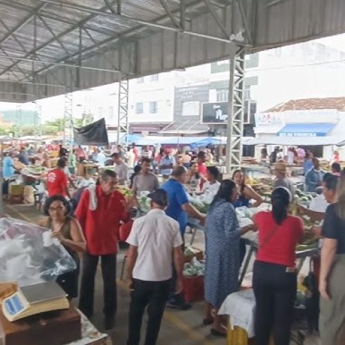 Segunda-feira é novamente dia da feira livre em Tanhaçu