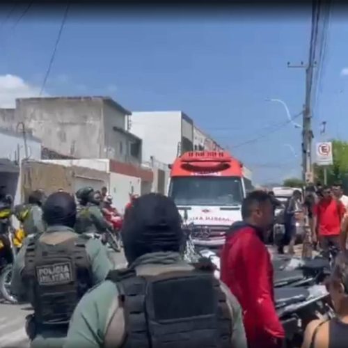 Sobral chora ataque em escola estadual com dois mortos e três feridos