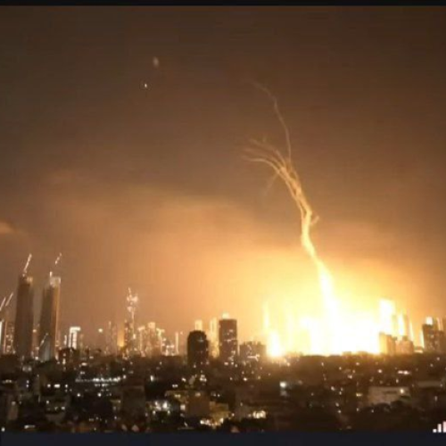 Escalada de tensão: Irã e Israel trocam ataques com mísseis em meio à crise nuclear