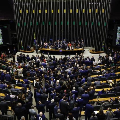 Um terço da Câmara é a favor da anistia aos presos do 8 de Janeiro, diz pesquisa