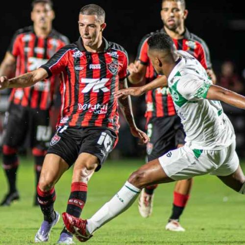 Vitória cede empate ao Juventude e corre risco de voltar ao Z-4