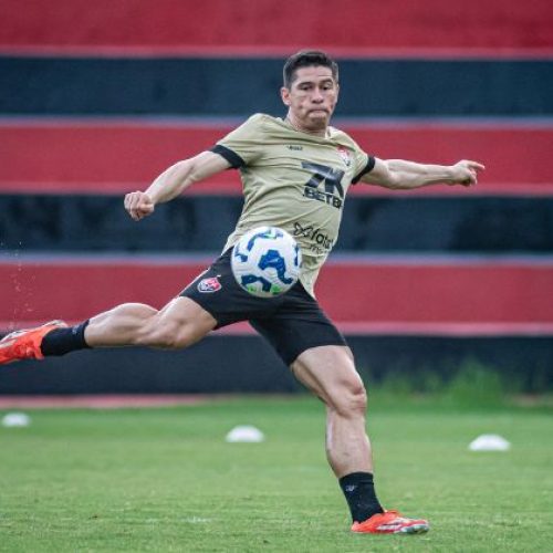 Vitória x Vasco: veja onde assistir, horário e prováveis escalações do jogo