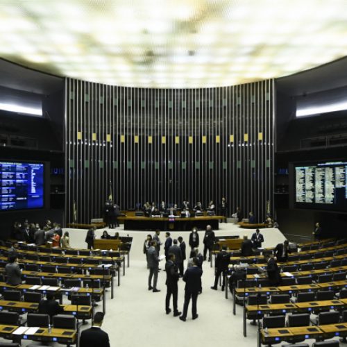 Congresso vai ter uma semana de recesso branco com deputados federais e senadores no exterior