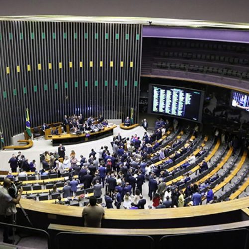 Câmara dos Deputados divulga calendário com feriados prolongados