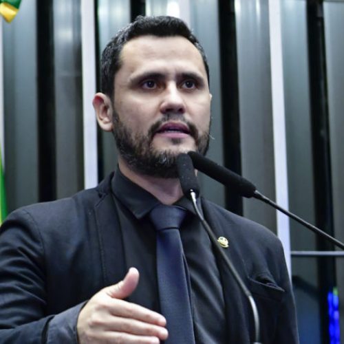 Cleitinho e Nikolas Ferreira lideram cenários em disputa pelo governo de Minas Gerais em 2026
